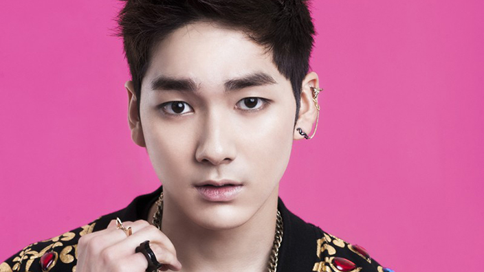 Aron bị nhiều người hiểu nhầm là "leader" của Nu'est