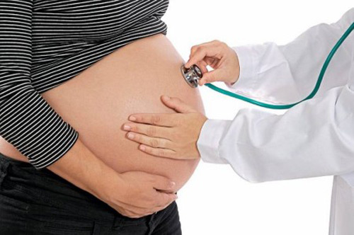 Khi phát hiện ra bệnh đa ối thì thai phụ cần đến các cơ sở y tế để thăm khám và điều trị