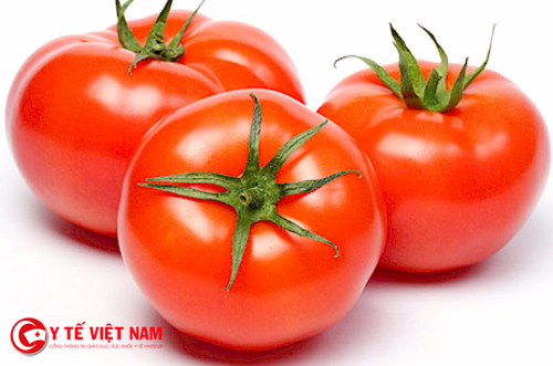 Cà chua giúp trẻ hóa da hiệu quả cho phụ nữ