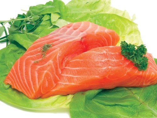 Cá hồi là một thực phẩm có thể chế biến thành món ăn bài thuốc ngừa ung thư