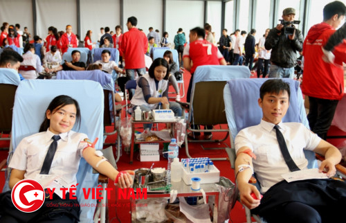kêu gọi hiến máu từ cộng đồng thông qua nhiều chương trình hiến máu
