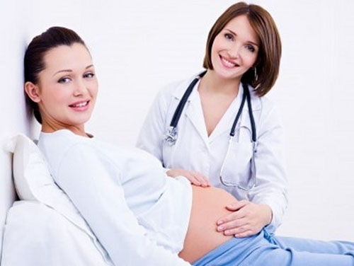 Khi thấy dấu hiệu ngứa vùng kín khi mang thai các mẹ bầu cần đi khám ngay