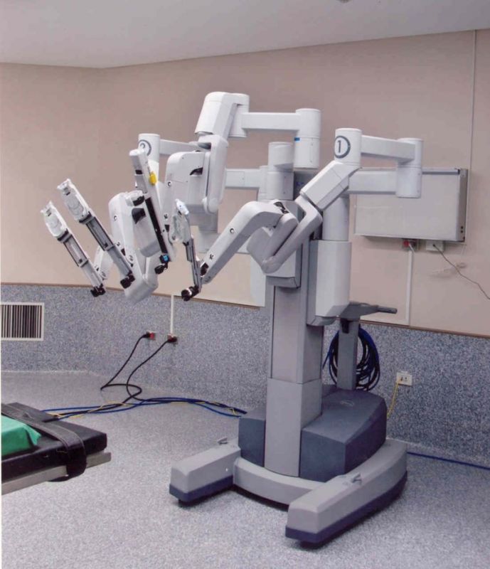 Phẫu thuật nội soi robot là ứng dụng hiện đại nhất trong y học