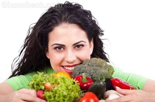 Sử dụng những thực phẩm lành mạnh giúp bạn hạn chế tình trạng rụng tóc