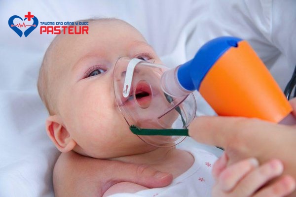 Phòng tránh viêm phế quản phổi cho trẻ khi thời tiết chuyển mùa