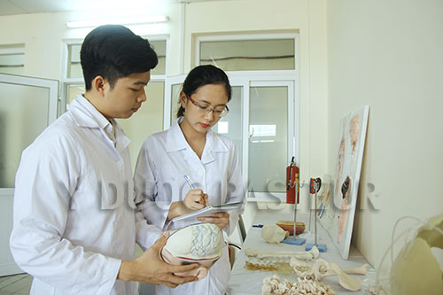 Thông báo tuyển sinh Trung cấp Điều dưỡng Hà Nội năm 2018