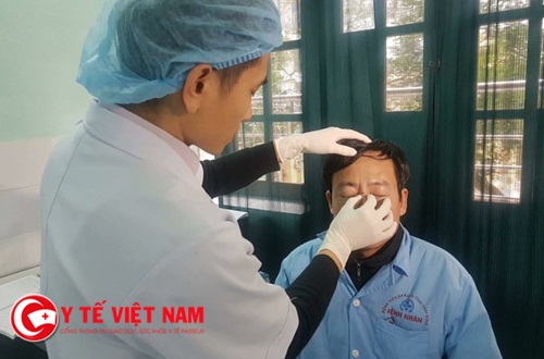 Sốc: Bác sĩ Trung tâm cấp cứu 115 Thái Bình bị người nhà đánh gãy mũi