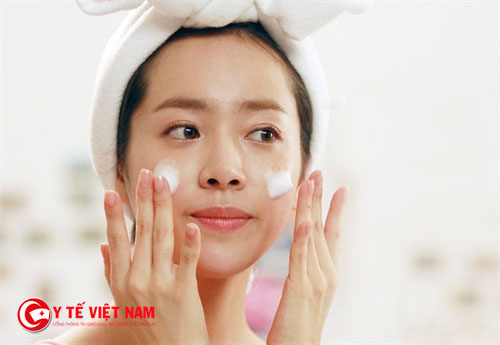 3 bước làm sạch da mặt cần lưu ý để tránh da nổi mụn lão hóa da