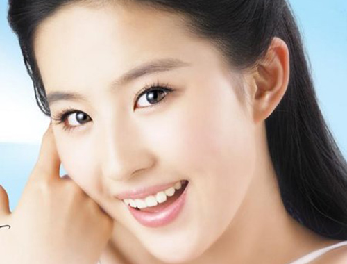Học hỏi cách chăm sóc da mặt căng mịn của phụ nữ Thái