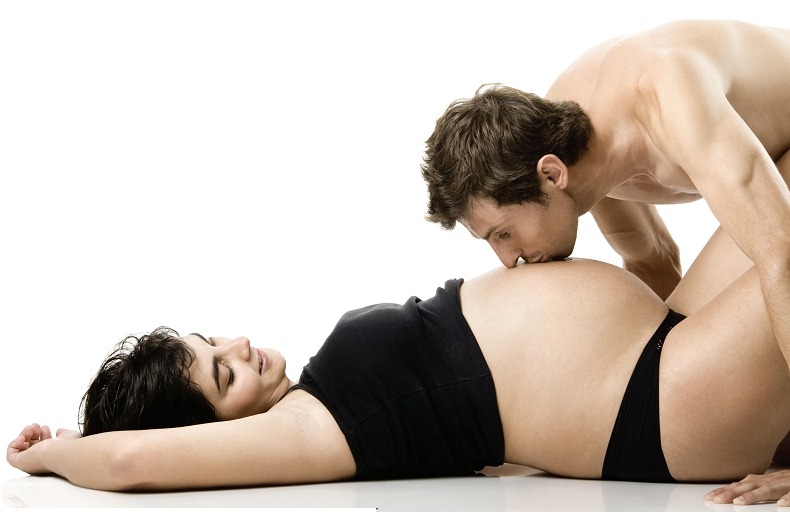 Tư thế quan hệ khi mang thai cho bà bầu trong từng giai đoạn của thai kỳ