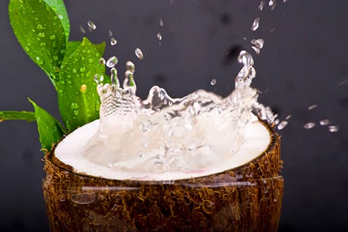 Uống nước dừa không đúng cách rước họa vào thân